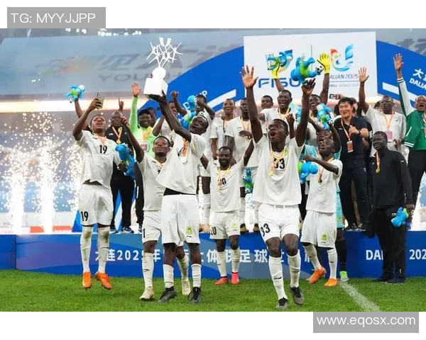 男足国家队战胜对手跻身世界杯决赛圈，球员纷纷表态全力以赴争取胜利